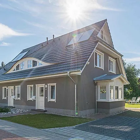 Holiday home Meerzeit